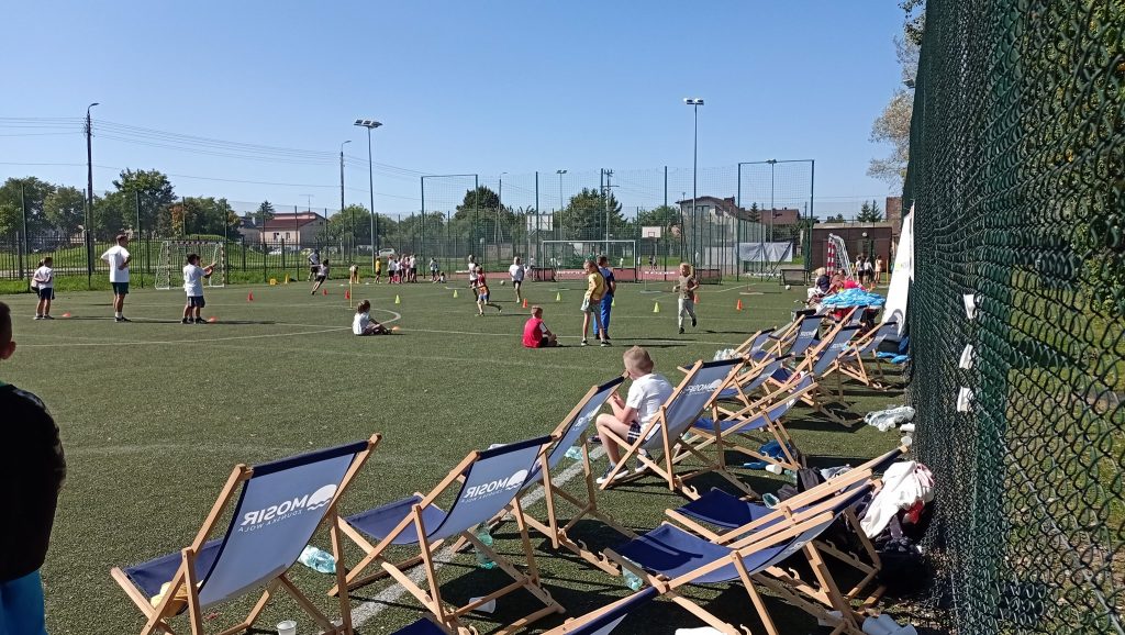 Dzie Sportu Na Orliku Miejski O Rodek Sportu I Rekreacji W Zdu Skiej